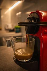 Dimofontas - Hub Thiseio & Gkazi