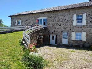 Maisons de vacances Gite familial 4 etoiles 7 a 11 personnes Balneo Sauna Haute-Loire : photos des chambres