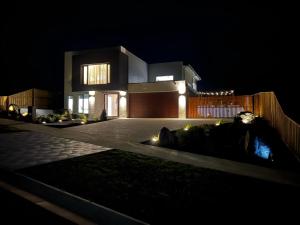 Dreamviews at Metung - Luxury Lakeside Escape