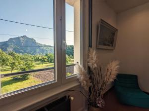 Maison rénovée avec piscine, parc arboré et proche de la gare à Chamalières-sur-Loire - FR-1-582-469