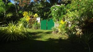 ACACIAS Cottages with Starlink Wifi