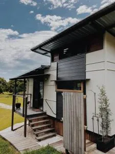 Escape to the Hideaway - Upper Duroby