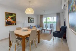 Maho Beach House - Spacious 1 Bedroom Suite - Maho Reef