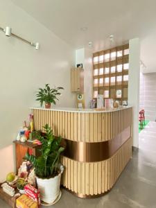 Happy Hotel Bình Tân