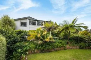 Kookaburra Beach House - 3 bedroom home - Tathra