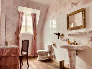 Maisons d'hotes Chateau du Prieure Evecquemont Les Mureaux : photos des chambres