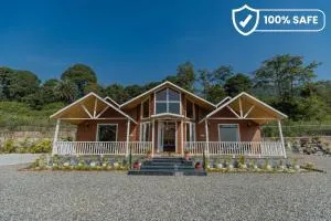 SaffronStays Cottage Glade, Dehradun - luxury wooden cottage - Rājpur