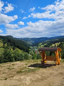 Cabana Corbilor The Ravens Hut