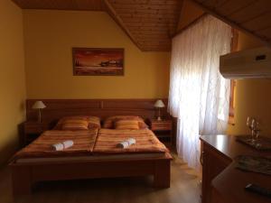 Napsugár Vendégház-Apartman