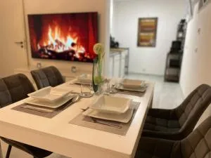 Business Suite 04 mit Netflix Premium & Parkplatz, zentral zu Audi & Schwarz Gruppe with Fußbodenheizung - باد فرديريش شال