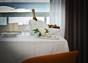 Suite with Sea View room in Hotel Cristallo