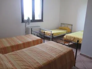 Agriturismo Serra Maiori - Ollastra Simaxis