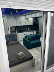 ΧΑΝΙΟΤΗ LUXURY STUDIOS 2 FIRST SEA BY MAKHMOME