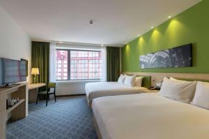 Family Room with Two King Beds room in Hampton By Hilton Antwerp Central Station