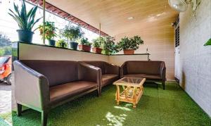 FabHotel White Gold - Nr Mahape