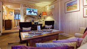 Maisons de vacances Remparts de Riquewihr - Le Dragon Porte-Bonheur : photos des chambres