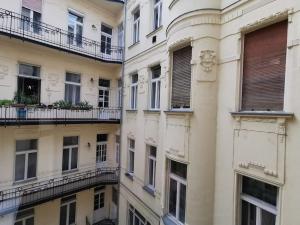 Luxury apartment near Astoria with AC