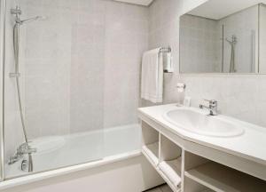 Hotels Domaine de Charmeil : photos des chambres