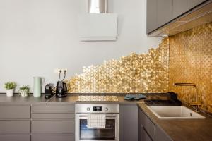 Elegant and spacious holiday home