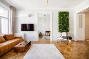 Elegant and spacious holiday home