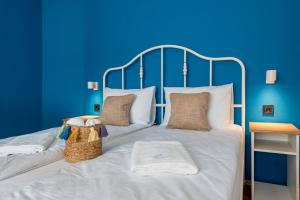 Burov Apartment - artistic apartment in the heart of Varna suitable for up to 4 guests