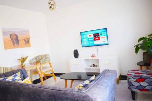 Xellent suites-Muru House