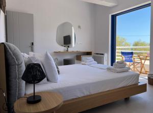 Kythera Beach Apartments