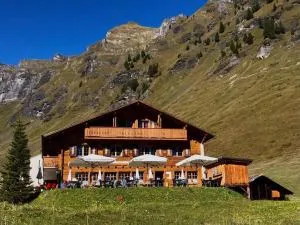 Sonnenberg Hostel and Dormitories