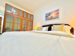 Larita 3 Bedrooms Apartment - Mikocheni