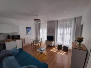 Appartement 3* joliment rénové à 150m des thermes - Saint-Mamet