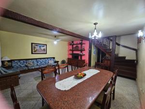 Casa em Búzios (4 suítes) - 5 min da praia de Geribá