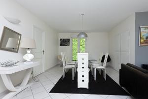 Maisons de vacances Maison De Vacances 8pers Seignosse : photos des chambres