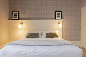 Appartements La Maison Blanche - AppartHotels de charme Chic & Cosy a 350m du coeur de ville de Limoges - Acces autonome : Studio