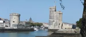 La Cabane Bleue - La Jarne