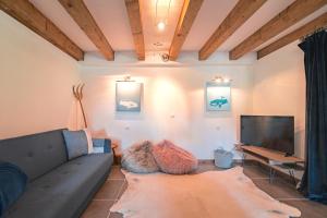 Chalets Ferme Liberte - stunning, comfortable, & modern sleeps 14- private mini van : photos des chambres