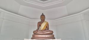 Energy Hua-Hin by Sam Bai Thao