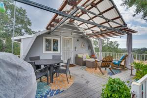 Mariposa Home Furnished Patio and Sierra Mtn Views - 3hvězdičkové hotely ve městě Mariposa