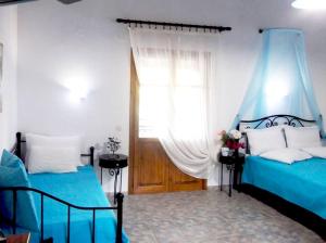 Artemis Bungalows Skopelos Greece