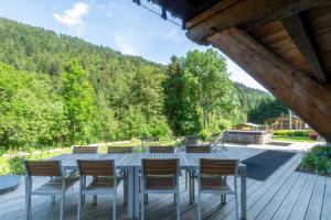 Chalets Ferme Liberte - stunning, comfortable, & modern sleeps 14- private mini van : photos des chambres