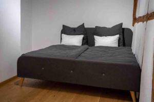 Über den Dächern der Innenstadt Ravensburgs