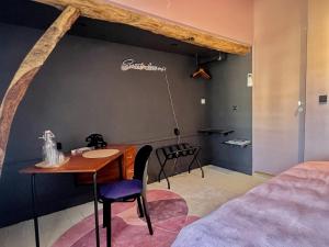 B&B / Chambres d'hotes Maison d'hote Les Allois : Suite Familiale