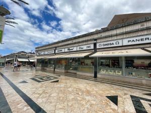 5 min walk to Gold Mile and 7min to best Las Americas Beach WiFi