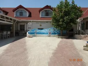 Pensiunea Casa Harghita - 杜纳厄图德乔斯