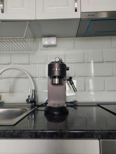 Mountain View Apartment 1 + Parking