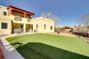 Albuquerque Home with Spacious Yard and Fire Pit! - Los Ranchos de Albuquerque