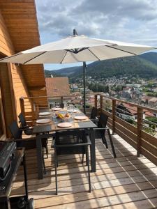 Appartements Splendide appartement style chalet classe 4 etoiles, terrasse face a la montagne : photos des chambres