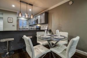 A Stones Throw, Relax & Unwind Free attraction Tickets, WIFI