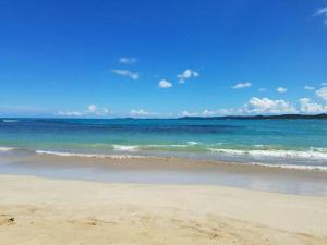 Two-Bedroom Apartment room in 1st floor A/C Everywhere Balcony with Beach View in Luquillo