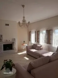 Ioannina Cozy Hill House - Neo Mpizani