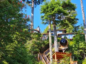 Snug Harbour Inn